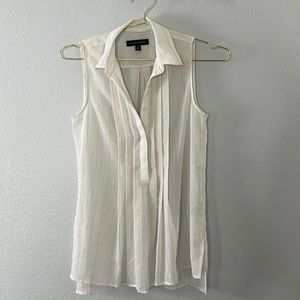 Banana Republic White and Gold Pleated Sleeveless Top